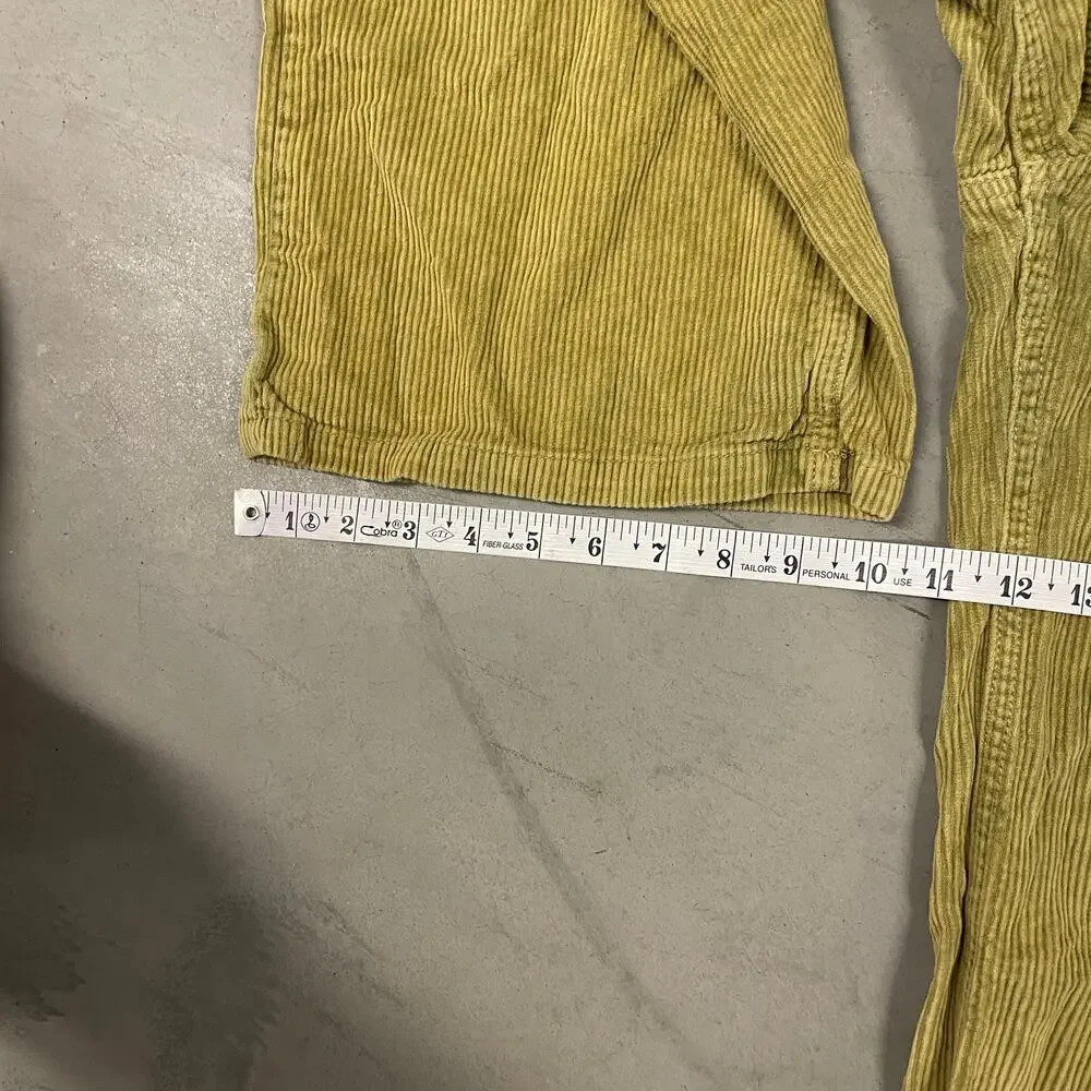 Y2K green corduroy baggy wide leg skater bdg urban outfitters jeans 29x27
